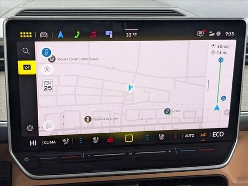 Used 2025 Volkswagen ID. Buzz 1st Edition image 14