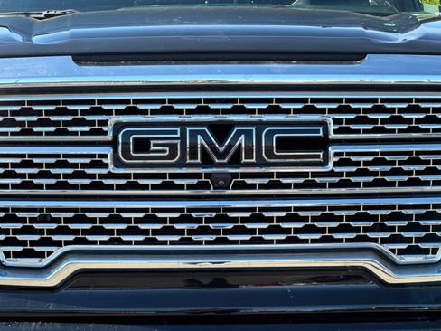 Used 2020 GMC Sierra 1500 Denali w/ Denali Ultimate Package image 47