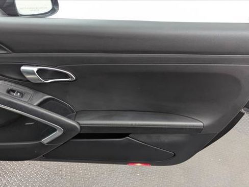 Used 2014 Porsche 911 Carrera RWD image 19