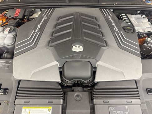 Used 2024 Lamborghini Urus S image 33