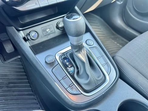 Used 2023 Hyundai Kona SEL w/ Winter Weather Package image 21