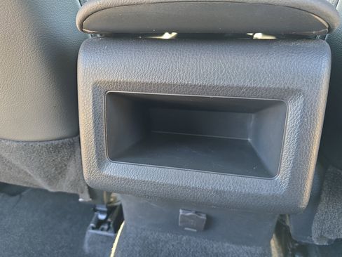 Used 2024 Toyota Camry SE image 12