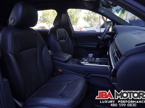 Used 2017 Audi Q7 3.0T Prestige w/ Prestige Package AWD/4WD image 11