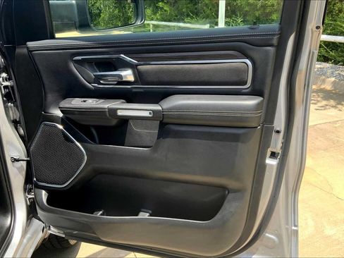 Used 2025 RAM 1500 Laramie AWD/4WD image 21