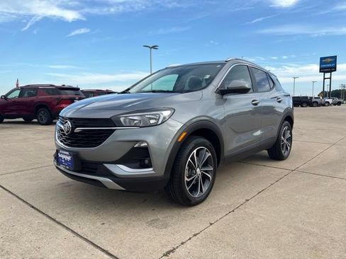 Used 2023 Buick Encore GX Select w/ Safety Package II AWD/4WD image 4