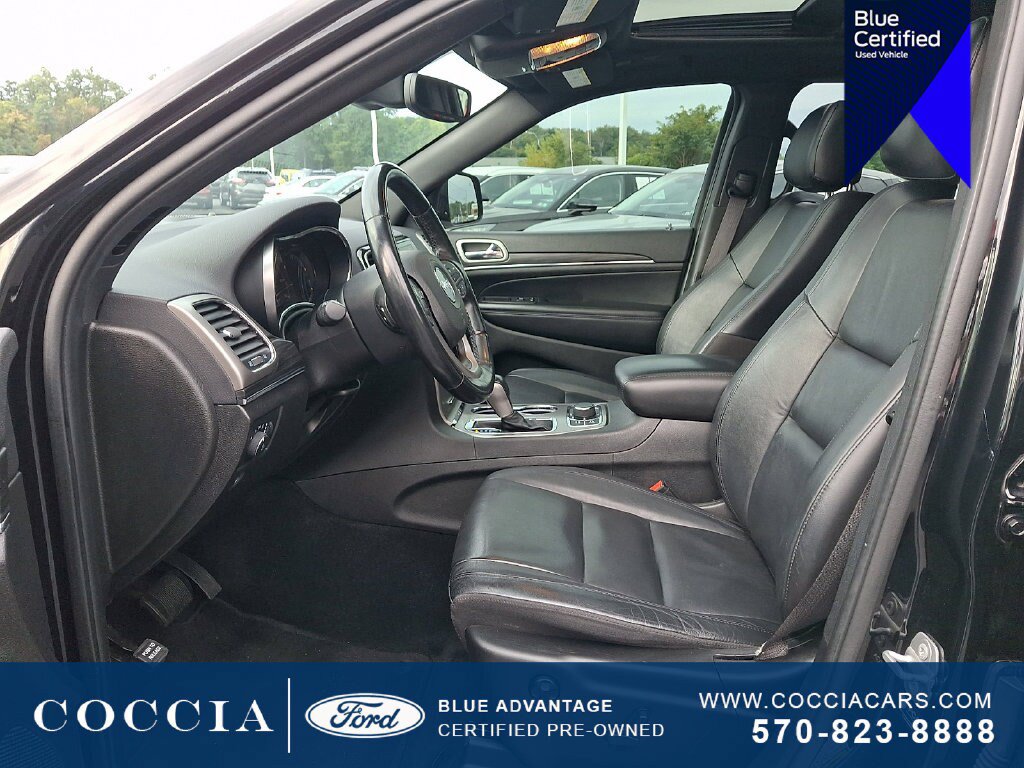 Used 2022 Jeep Grand Cherokee Limited w/ Tech Group AWD/4WD image 13