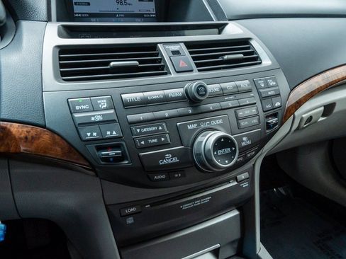 Used 2012 Honda Accord EX-L image 17