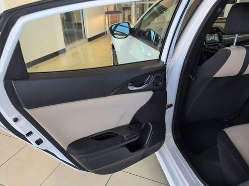 Used 2017 Honda Civic EX image 30