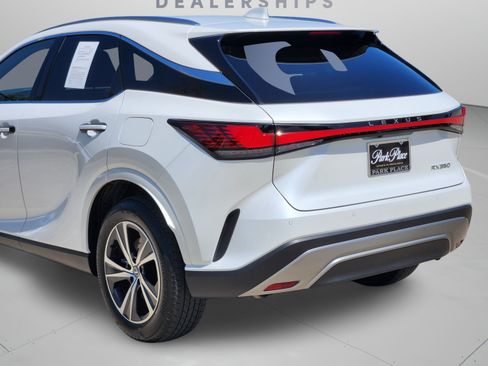 Used 2025 Lexus RX 350 Premium w/ Accessory Package (Z1) FWD image 31