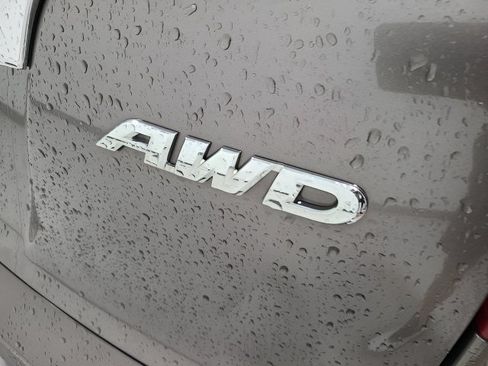 Used 2015 Honda CR-V LX image 12