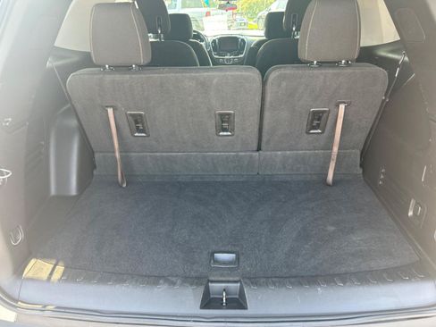 Used 2018 Chevrolet Traverse LT AWD/4WD image 22