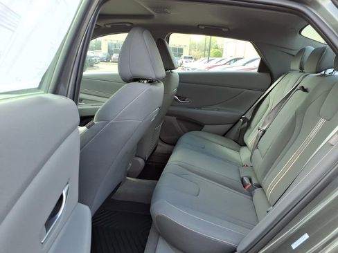 New 2026 Hyundai Elantra SEL Sport Premium FWD image 10