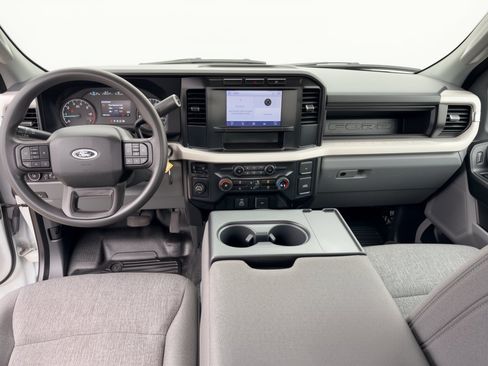 Used 2023 Ford F250 XL w/ XL Driver Assist Package RWD image 17