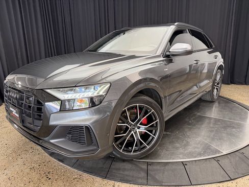 Used 2021 Audi Q8 Premium Plus w/ Premium Plus Package AWD/4WD image 2