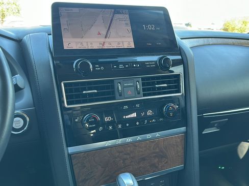 Used 2023 Nissan Armada SL w/ Captain's Chairs Package image 31