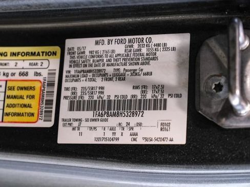 Used 2017 Ford Mustang Coupe RWD image 47