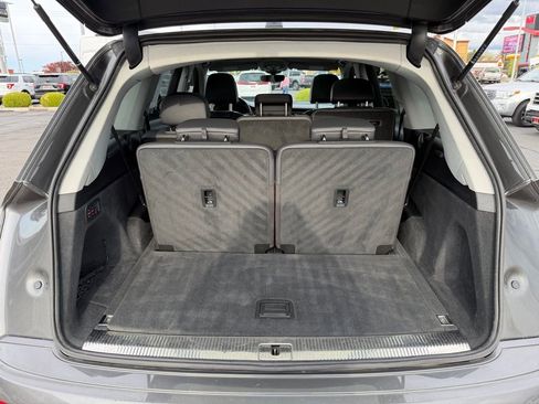 Used 2022 Audi Q7 3.0T Premium Plus AWD/4WD image 34