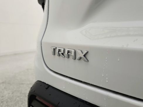 New 2026 Chevrolet Trax ACTIV w/ Sunroof Package image 29