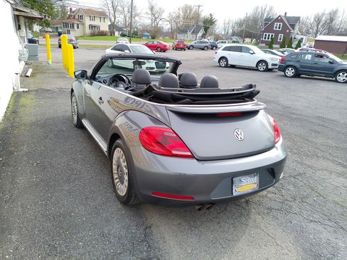 Used 2014 Volkswagen Beetle 2.5 FWD image 35