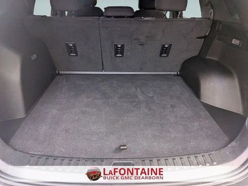 Used 2025 Chevrolet Equinox LT FWD image 23