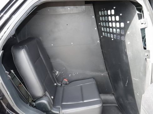 Used 2019 Ford Explorer 4WD Police Interceptor image 23