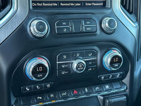 Used 2020 GMC Sierra 1500 Denali image 28