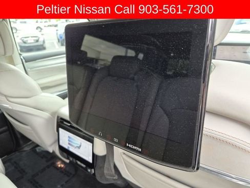 Used 2023 Jeep Grand Wagoneer L 4WD w/ Rear Seat Video Group 1 image 18