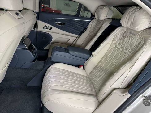 Used 2021 Bentley Flying Spur V8 w/ First Edition Specification image 12