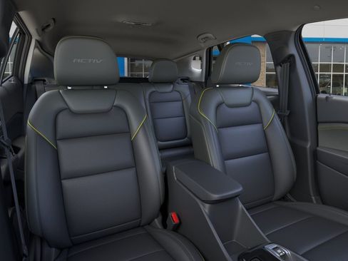 New 2026 Chevrolet Trax ACTIV w/ Driver Confidence Package FWD image 16