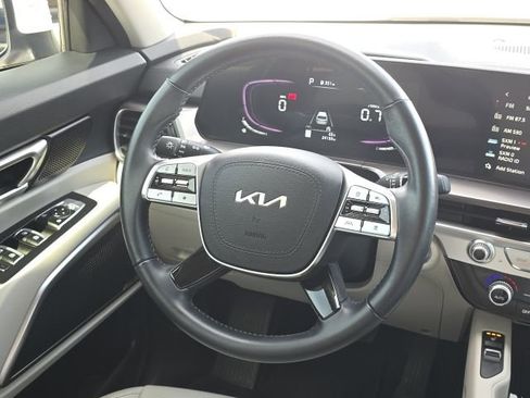 Used 2024 Kia Telluride S w/ S Sunroof Package image 36