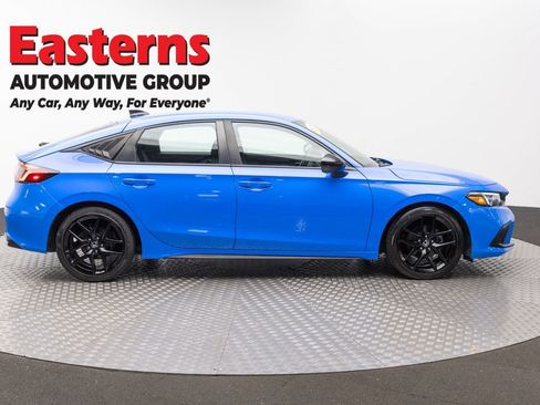 Used 2022 Honda Civic Sport image 4