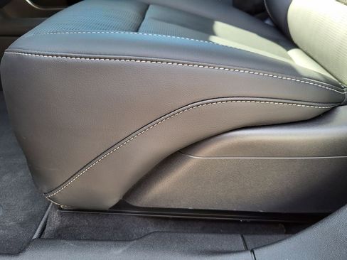 New 2025 Cadillac Lyriq Sport image 12