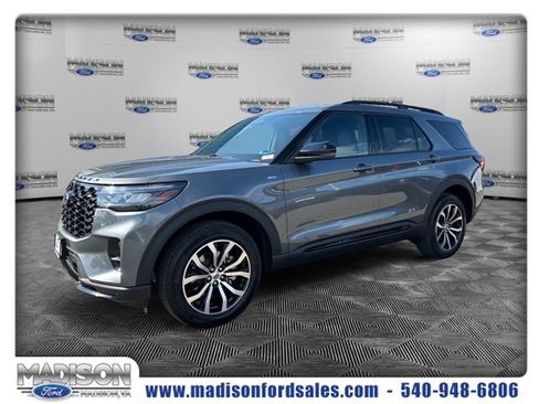 New 2026 Ford Explorer ST-Line AWD/4WD image 1