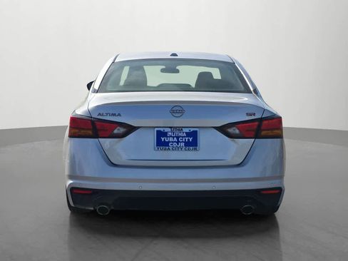 Used 2024 Nissan Altima 2.5 SR FWD image 5