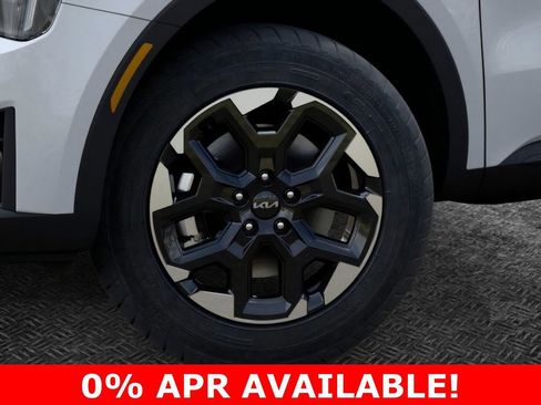 New 2026 Kia Sorento S w/ S Panoramic Sunroof Package image 9