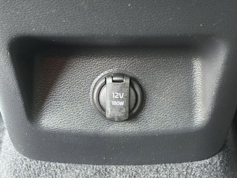 Used 2020 Kia Telluride LX FWD image 19