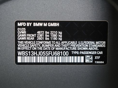 Used 2025 BMW M3 w/ M Carbon Exterior Package RWD image 34