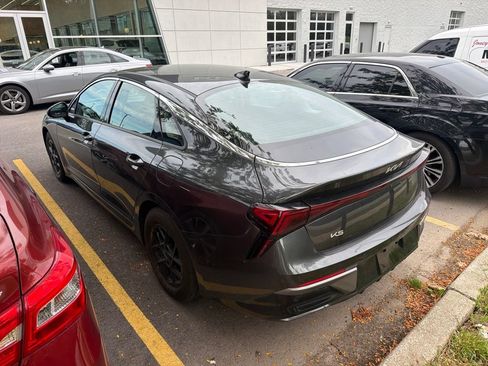 Used 2025 Kia K5 LXS FWD image 4