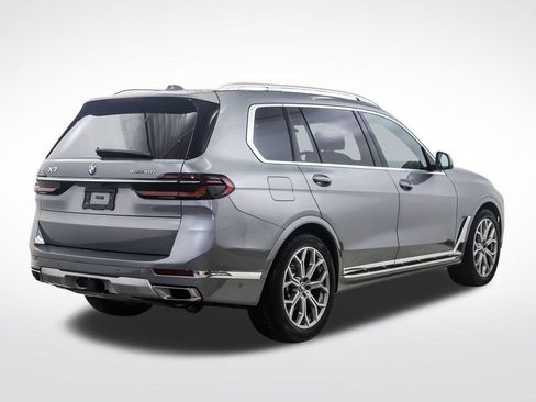 Used 2024 BMW X7 xDrive40i AWD/4WD image 5