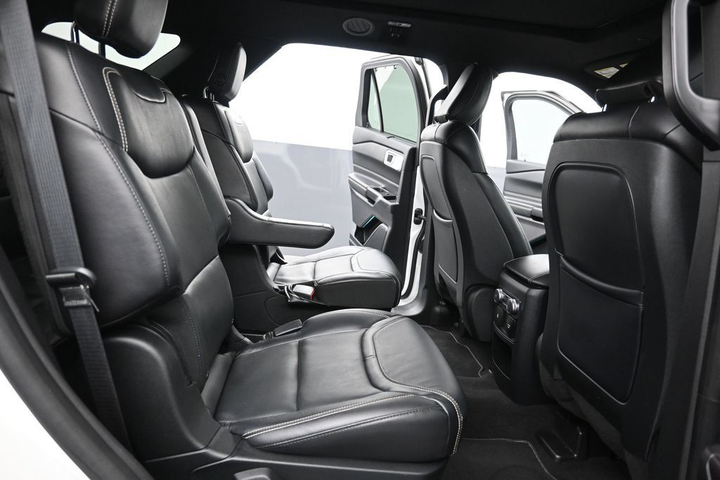 Used 2020 Ford Explorer ST w/ ST High-Performance Pack AWD/4WD image 27