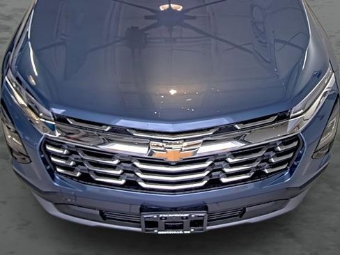 New 2026 Chevrolet Equinox LT image 18