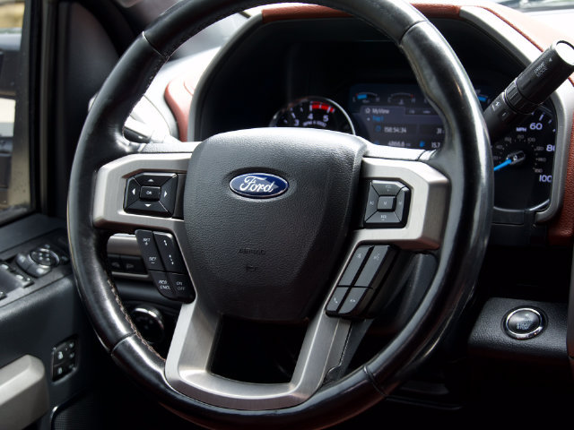 Used 2022 Ford F250 Platinum w/ FX4 Off-Road Package AWD/4WD image 15