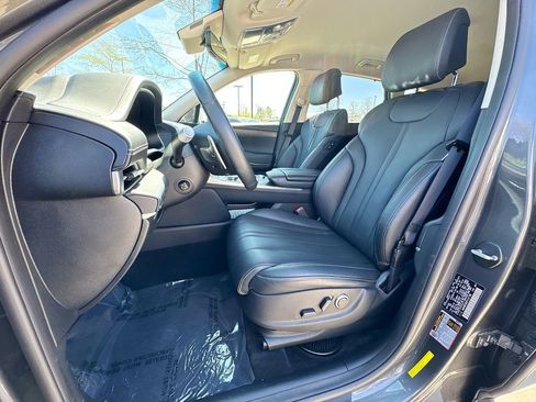 Used 2023 Genesis GV80 2.5T w/ Cargo Package AWD/4WD image 19