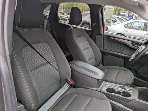 Used 2025 Ford Escape Active image 28