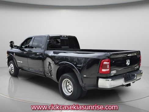 Used 2019 RAM 3500 Limited w/ Max Tow Package AWD/4WD image 8