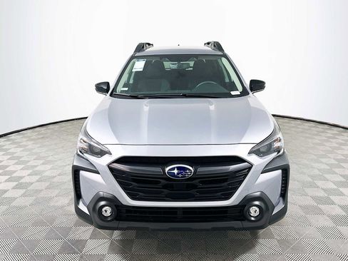 Certified 2025 Subaru Outback Premium image 2