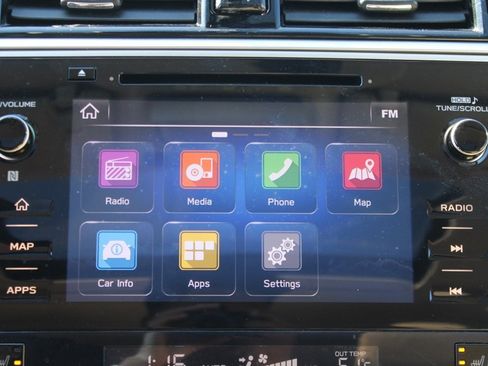 Used 2018 Subaru Outback 2.5i Limited image 25