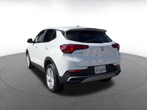 Used 2025 Buick Encore GX Preferred FWD image 11