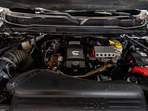 Used 2022 RAM 3500 Limited image 30