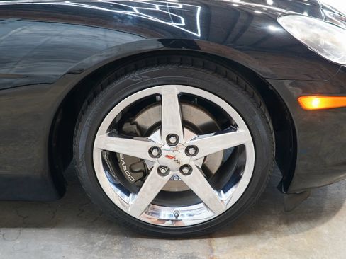 Used 2008 Chevrolet Corvette Convertible w/ Preferred Equipment Group RWD image 61